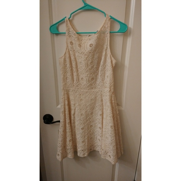 ⚪Nordstrom Lace Dress⚪ - Picture 2 of 4
